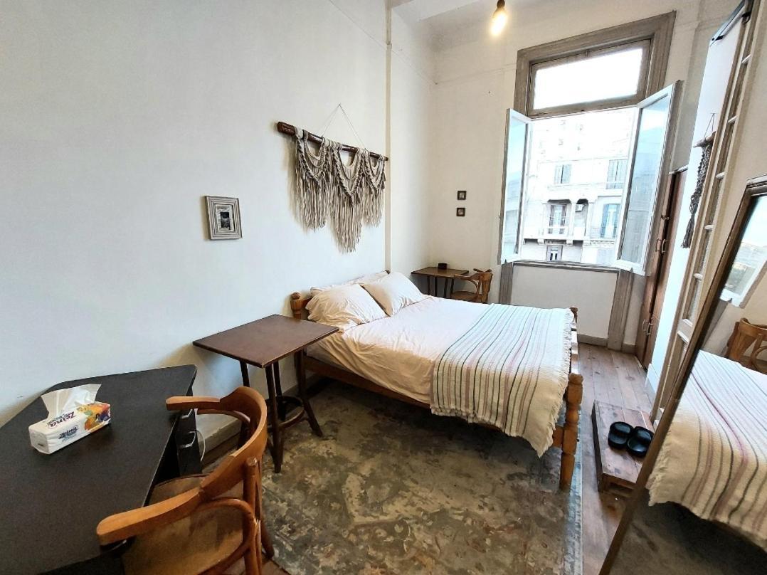 Arab Hostel, Welcoming All Solo And Groups Travellers But, Unmarried Couples Not Allowed Alexandria Ngoại thất bức ảnh
