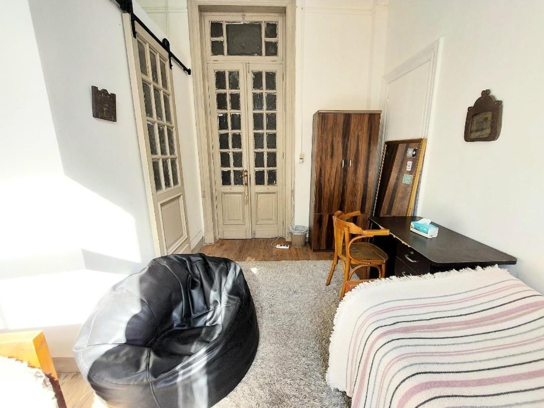 Arab Hostel, Welcoming All Solo And Groups Travellers But, Unmarried Couples Not Allowed Alexandria Ngoại thất bức ảnh