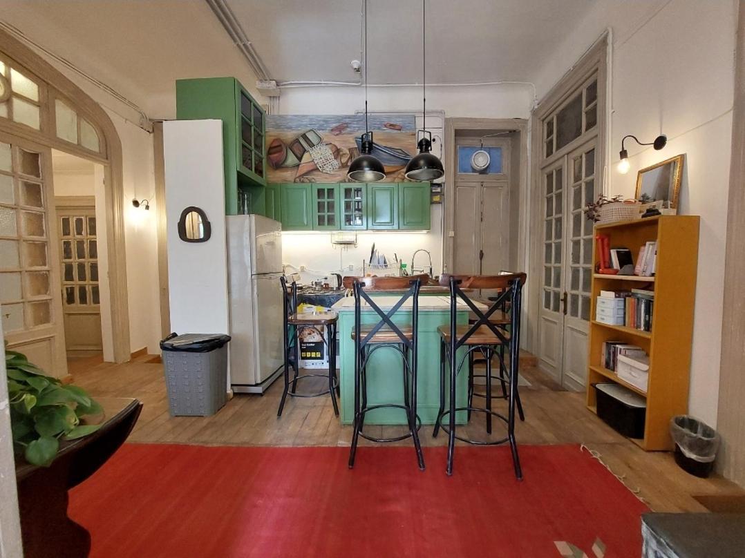 Arab Hostel, Welcoming All Solo And Groups Travellers But, Unmarried Couples Not Allowed Alexandria Ngoại thất bức ảnh