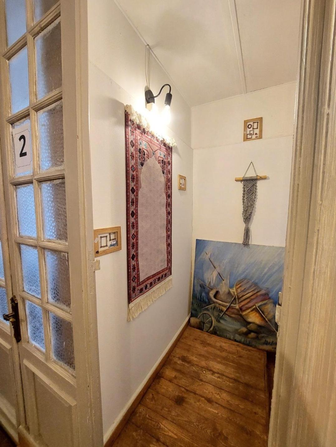Arab Hostel, Welcoming All Solo And Groups Travellers But, Unmarried Couples Not Allowed Alexandria Ngoại thất bức ảnh
